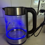 Amazonbasics F-625C 1.7L Glass Electric Kettle Led Illuminated Used. Price: $15.00.