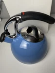 Oxo Good Grips Uplift Tea Kettle Cornflower Blue 2 Qt W/ Box #1071635 Used. Price: $69.00.