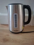 Comfee' Stainless Steel Electric Kettle, 1.7 Liter Tea & Hot Wat Used. Price: $28.00.