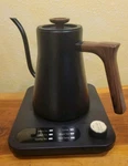 Ovalware Electric Pour Over Gooseneck Kettle 0.8L Digital Multi Temp Control Used. Price: $59.50.